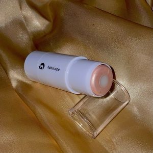Glossier Haloscope Highlighter in Quartz BRAND NEW